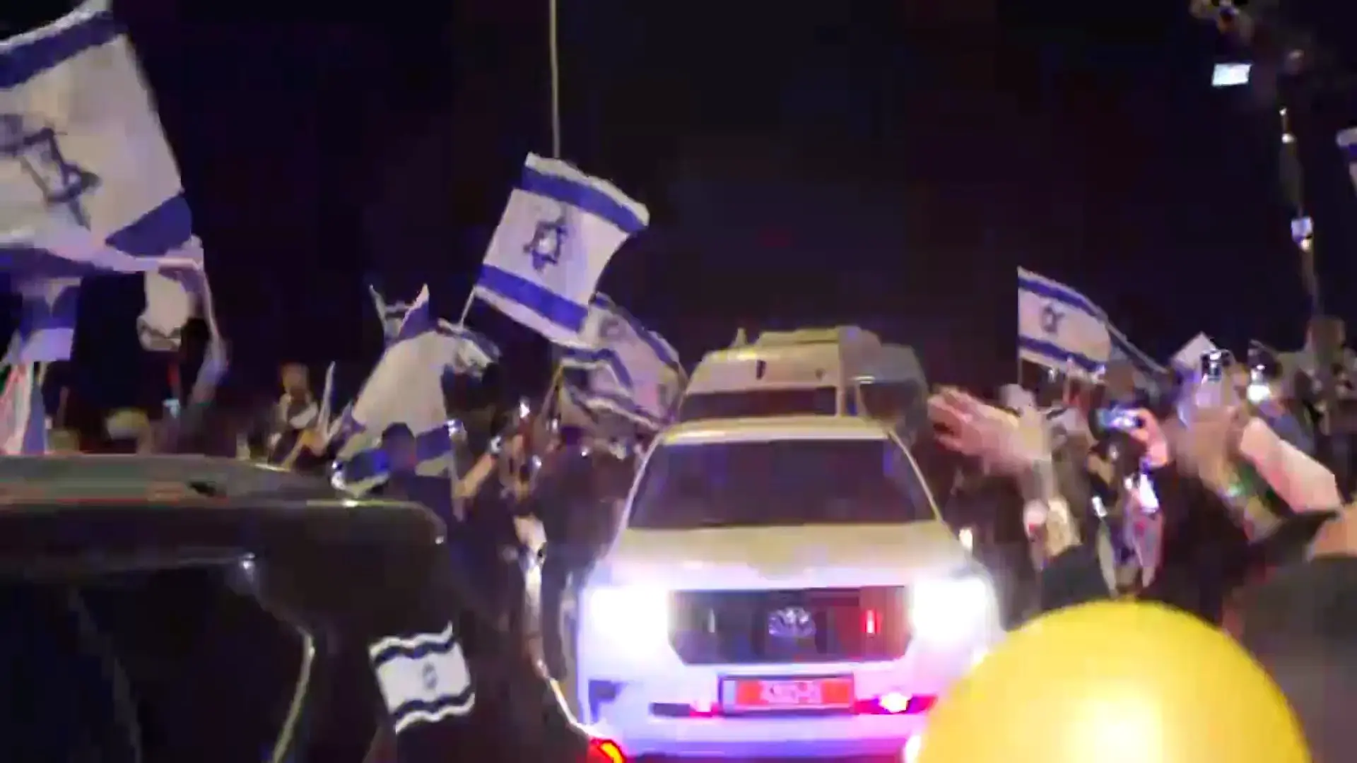 "עיר של גיבורים": הפסל החדש שהוצב בכניסה לאופקים כסמל לגבורה ב-7 באוקטובר