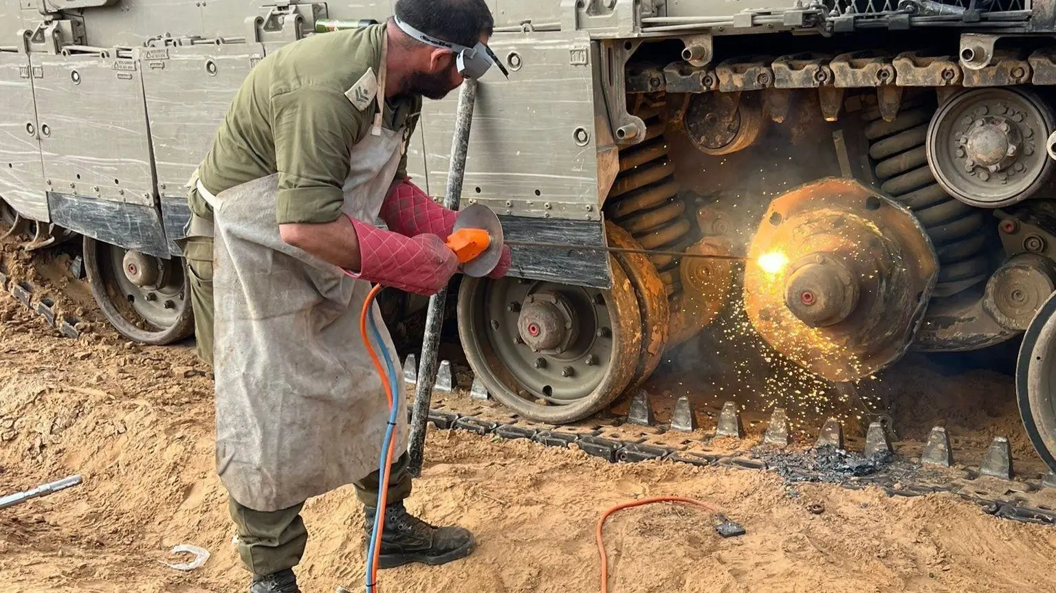 החלטה דרמטית בצה"ל: ייצור הטנקים והנמרים יורחב לראשונה לתעשיות הביטחוניות