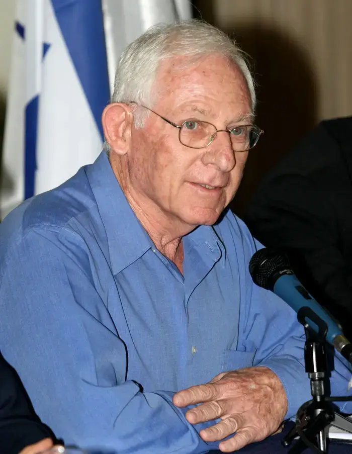 מפקד חיל האוויר לשעבר עמוס לפידות הלך לעולמו בגיל 85