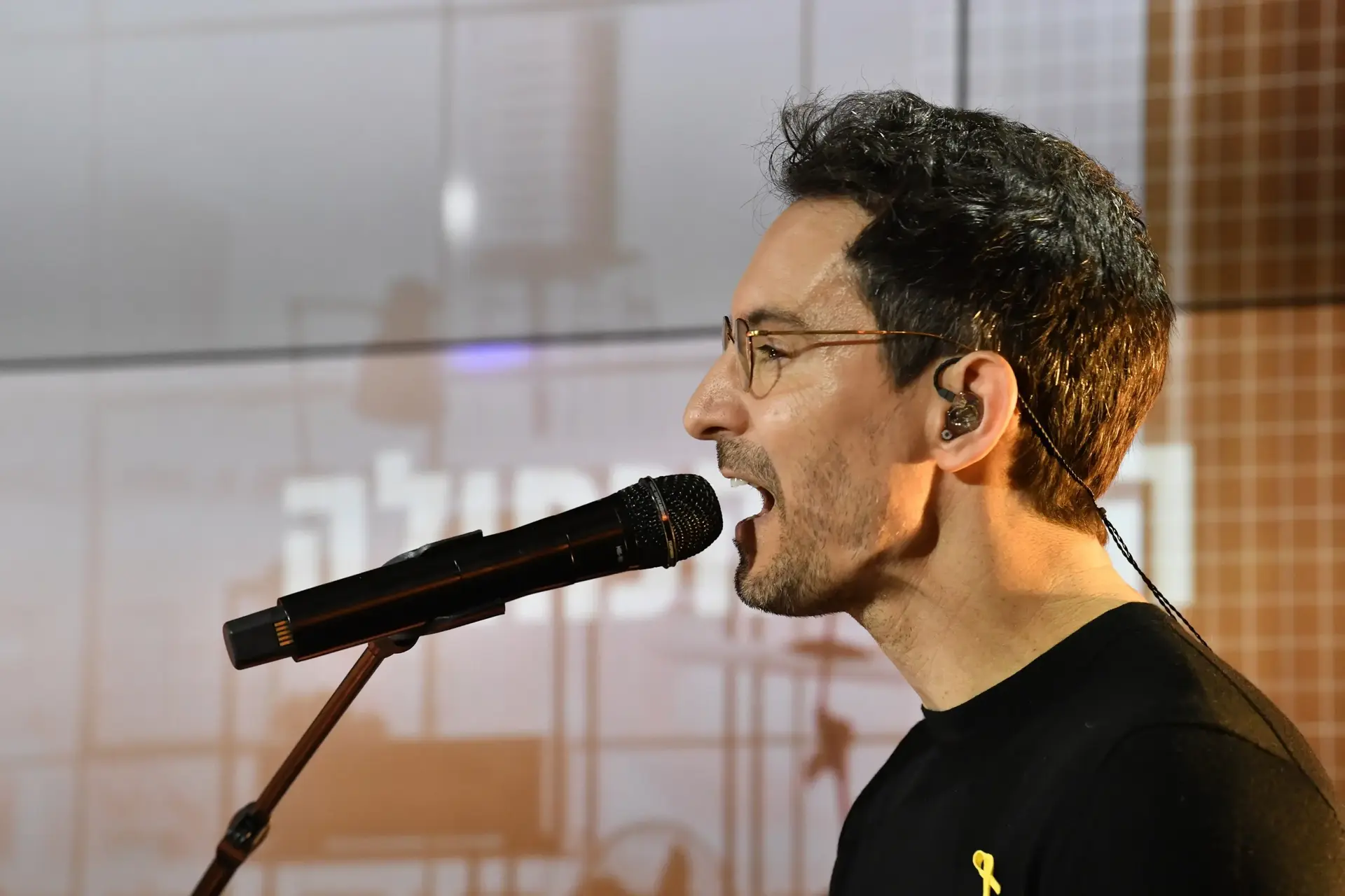 הפתעה: עברי לידר שוב משתף פעולה עם בר רפאלי