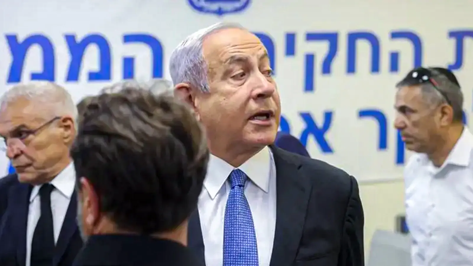 החיוך של נתניהו יישאר הרבה אחרי מסקנות ועדת החקירה