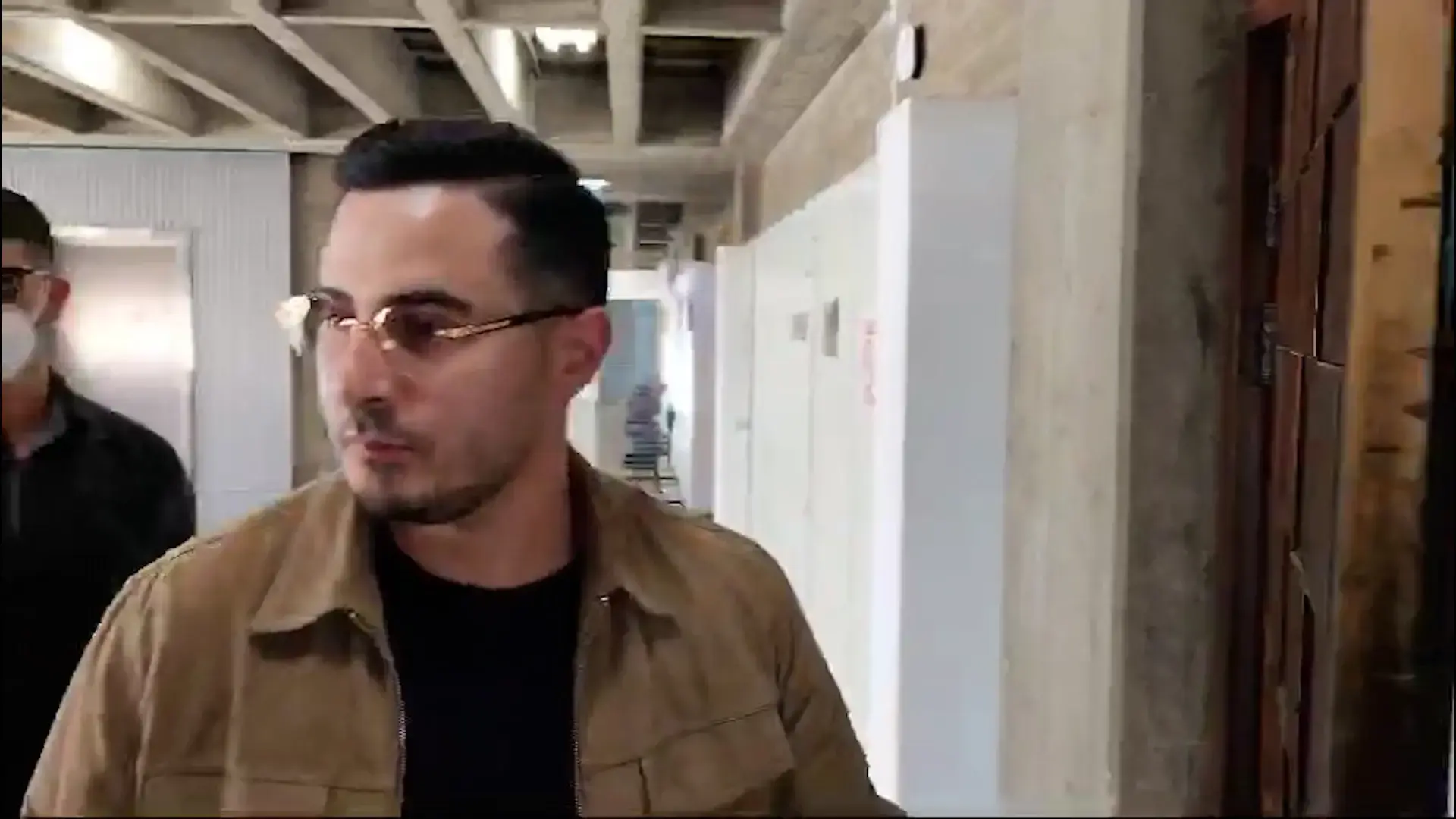 אחרי יותר מארבע שנים: משפחת לבייב ביטלה את הקובלנה נגד סיימון לבייב | פרסום ראשון