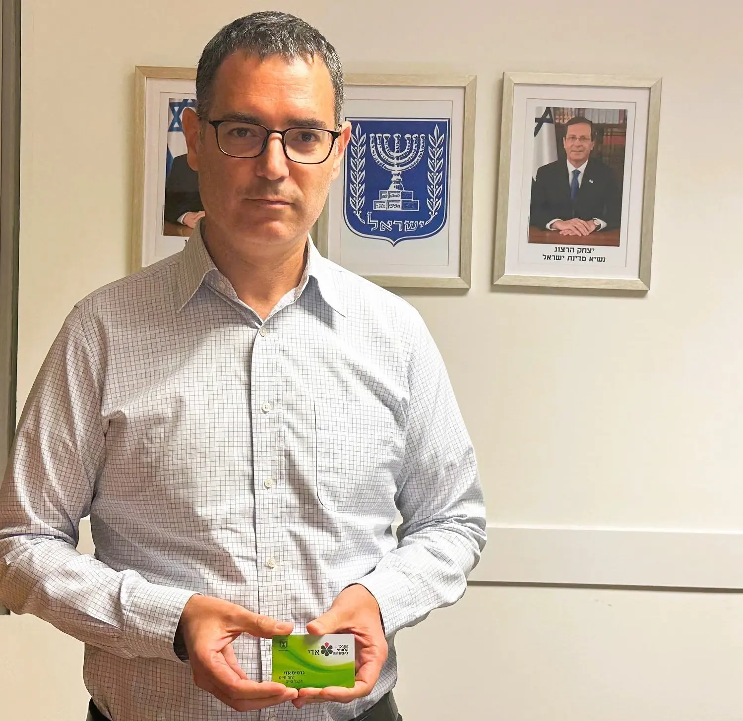 מנכ"ל משרד הבריאות: "מודאגים מתופעת עזיבת הרופאים לחו"ל"