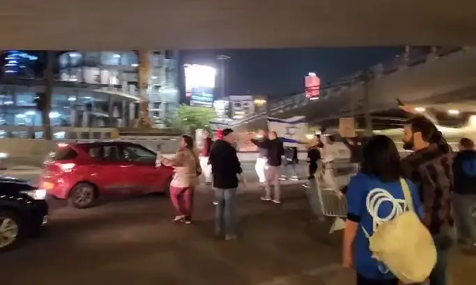 אנשי המחאה חושבים שהם מצילים את המדינה, שאר האזרחים משלמים את המחיר