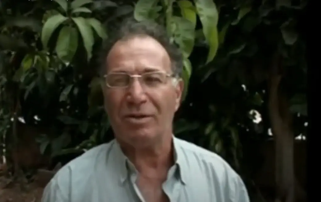 הפזמונאי דוד חלפון ("אלוהים נתן לך במתנה", "אשליות") הלך לעולמו בגיל 73