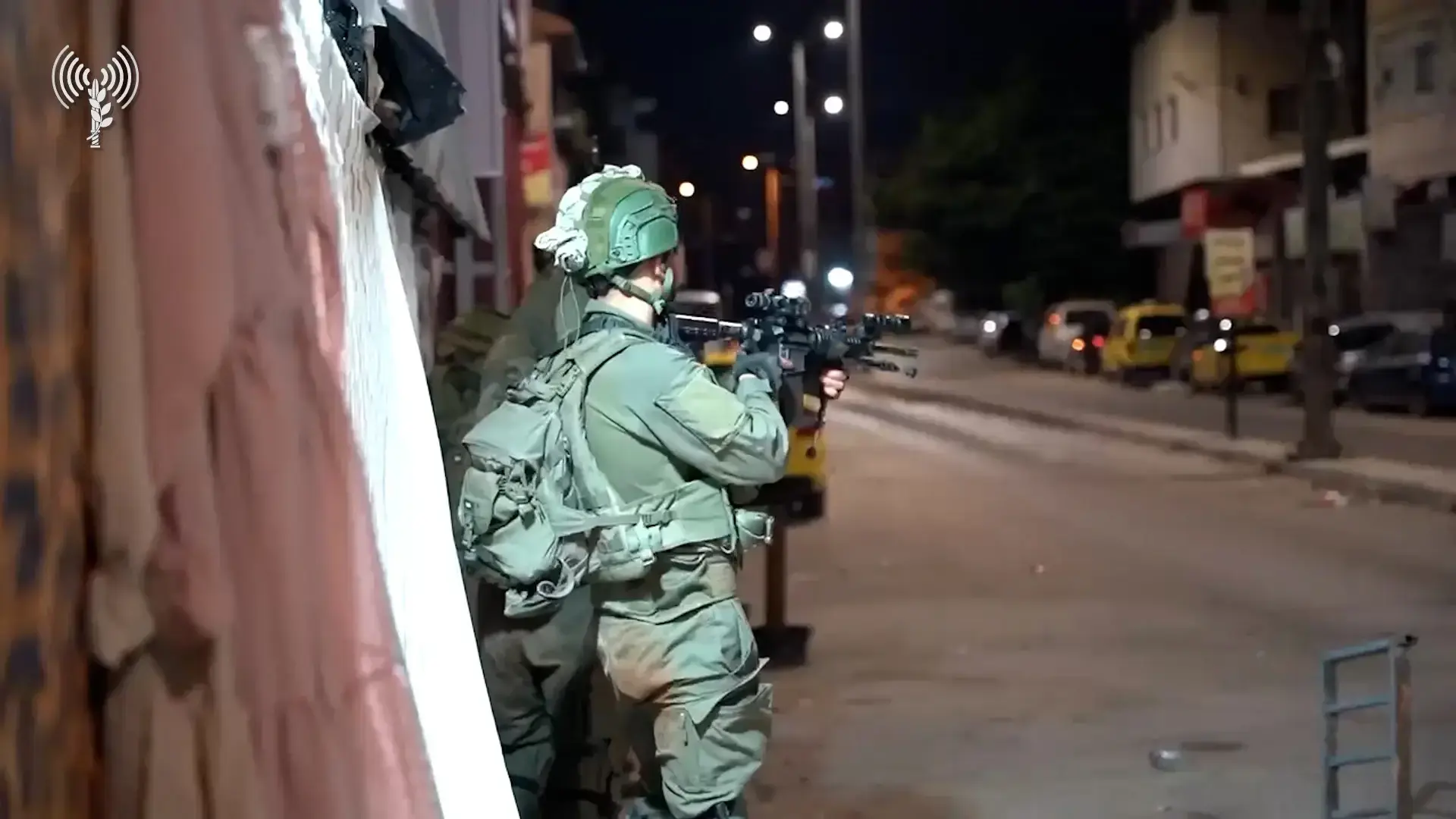 שני לוחמי צה״ל נפצעו בהיתקלות עם מחבלים בבנימין, מחבל חוסל ואחר נעצר