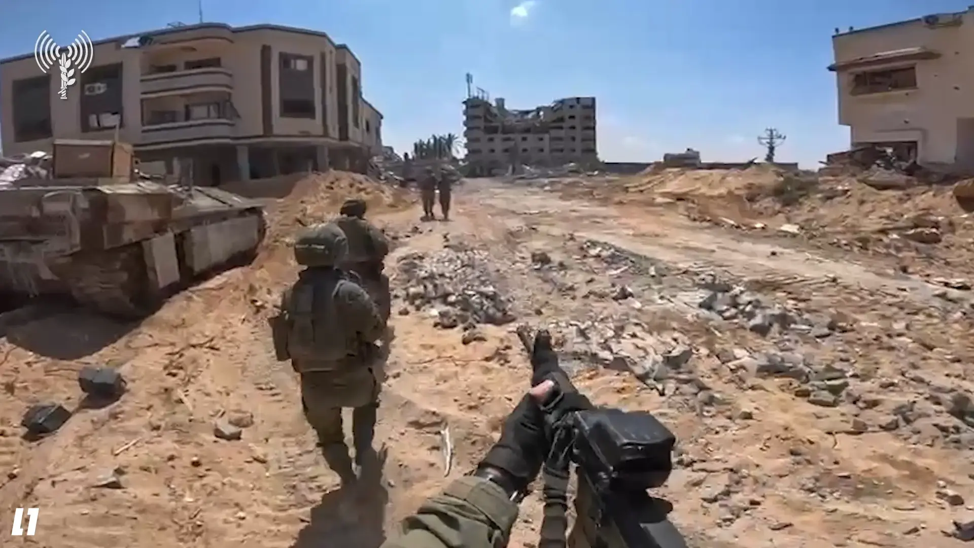 בלב עזה, על רקע הדי הפיצוצים: ליל הסדר של הלוחמים ברצועה