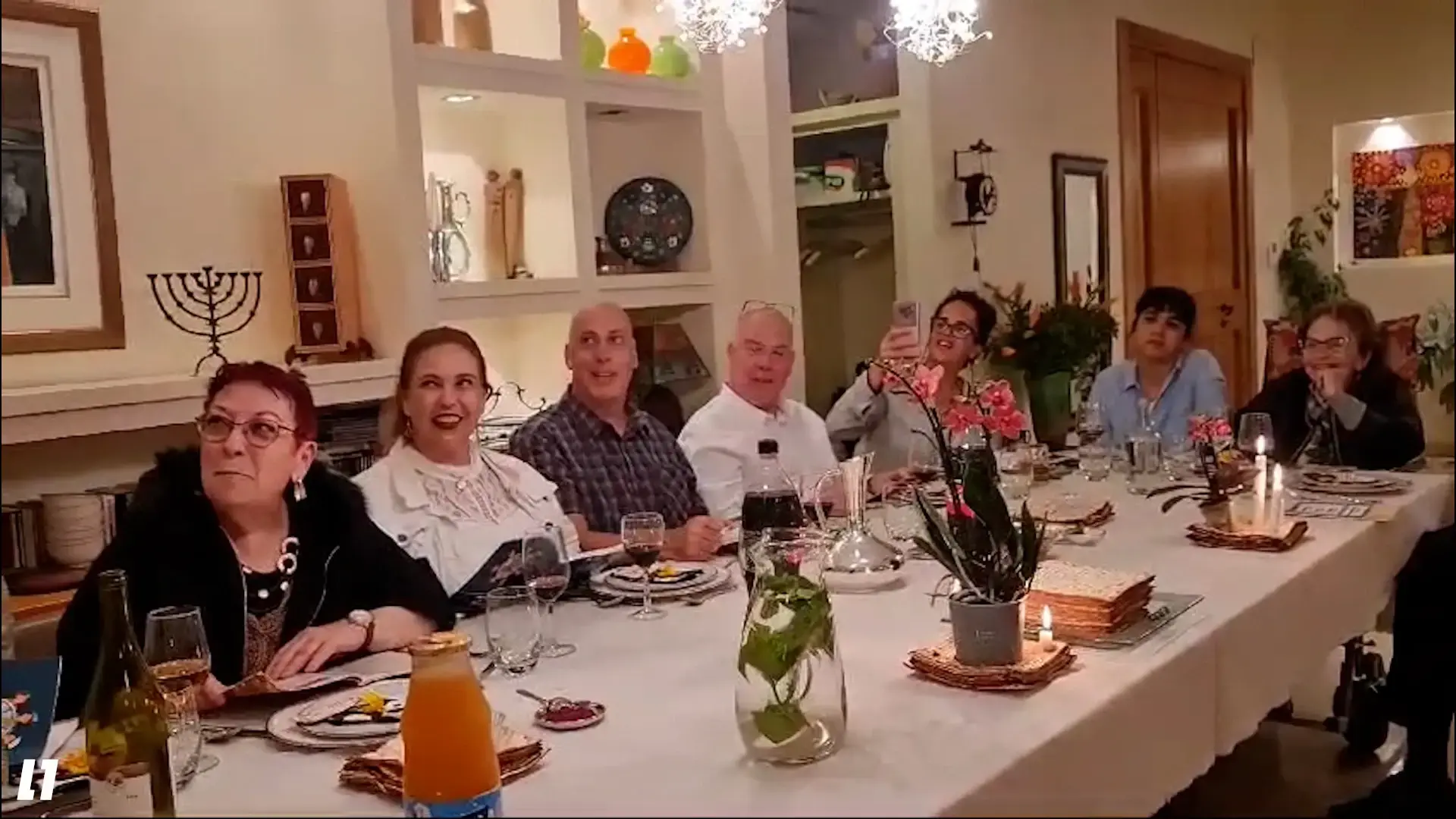 כיסא אחד ריק, לנוני שלא יחזור