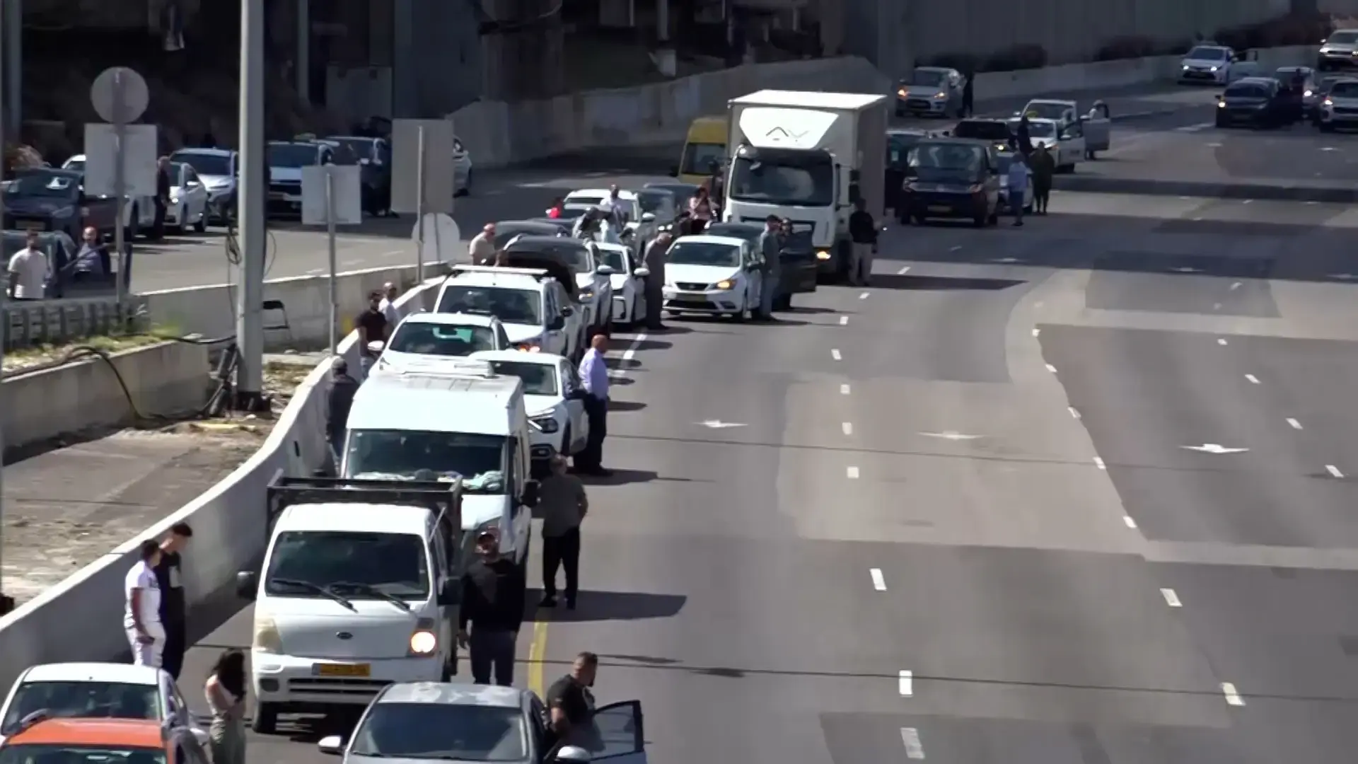 יום הזיכרון לשואה ולגבורה 2025: מתי הצפירה, אירועי הזיכרון, מצעד החיים וכל מה שצריך לדעת