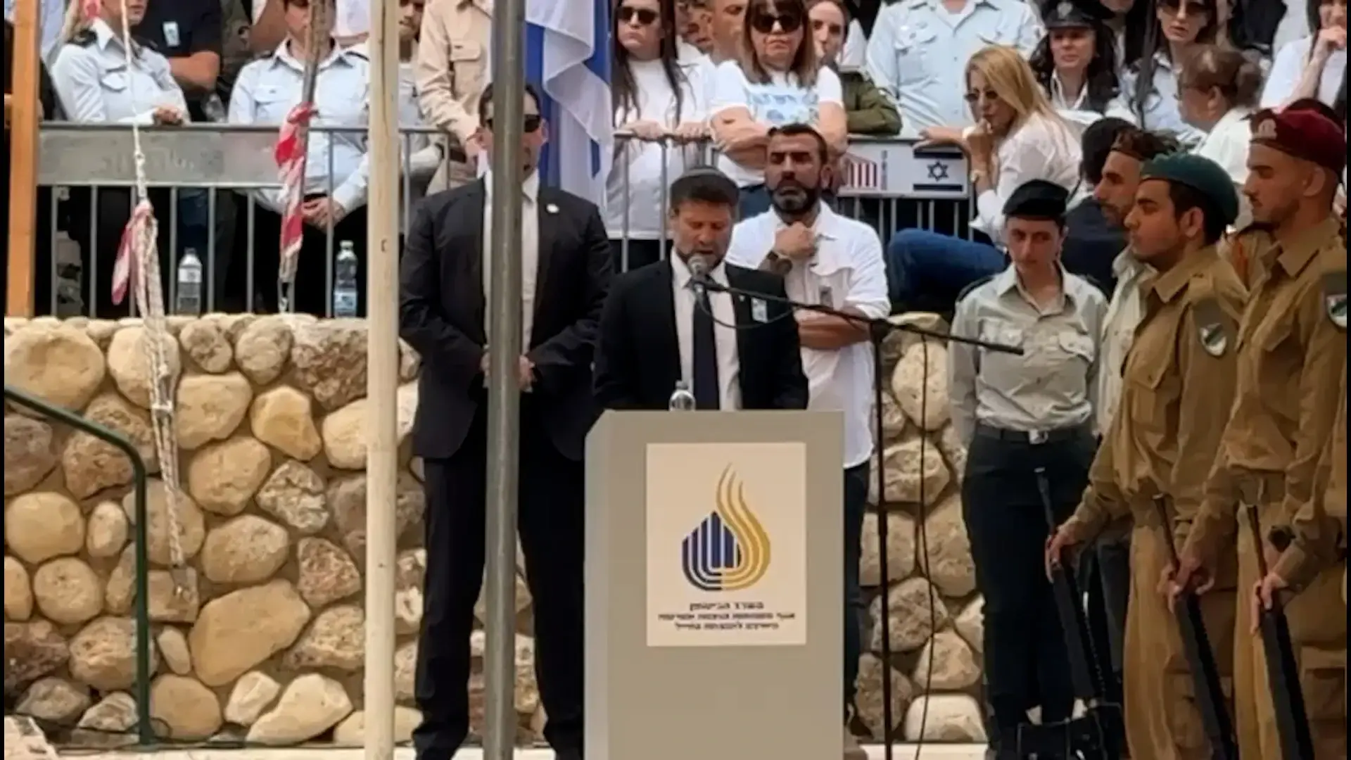 מה בעצם ההבדל בין סמוטריץ' לסינוואר?
