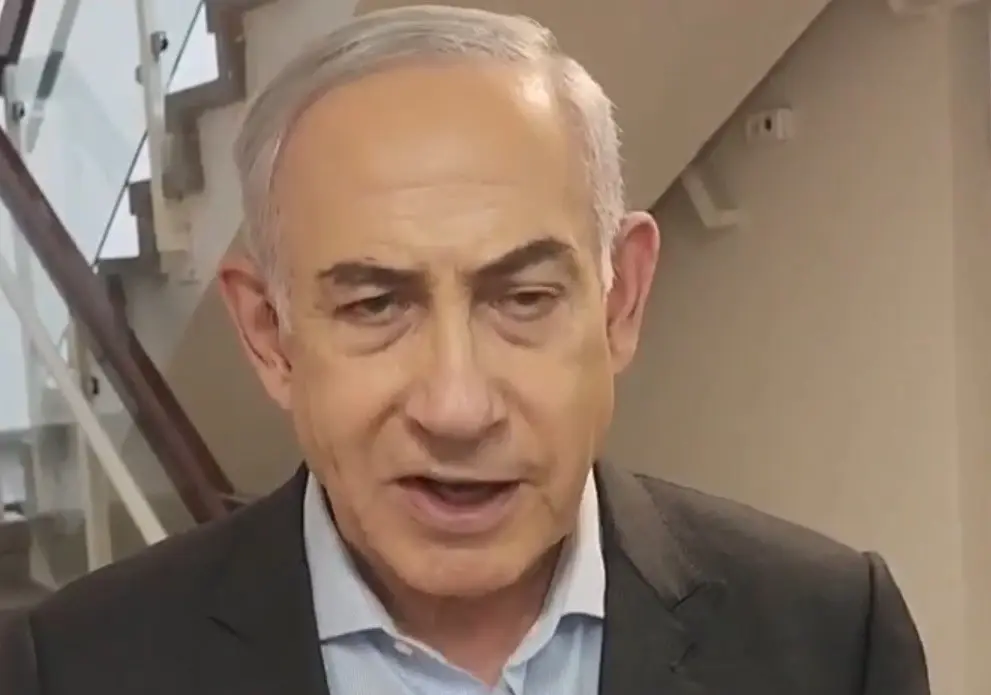 בהשוואה למוטי קסטל, ינון מגל נראה כמו בן כספית או רביב דרוקר