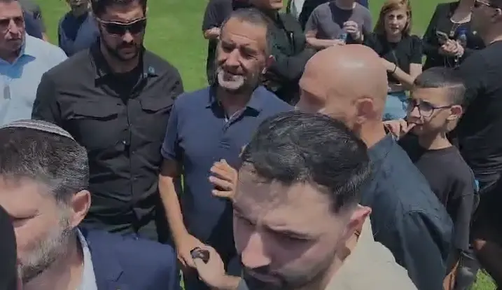 השרים מתוסכלים מהמדיניות. לו רק היה להם תפקיד בכיר בממשלה