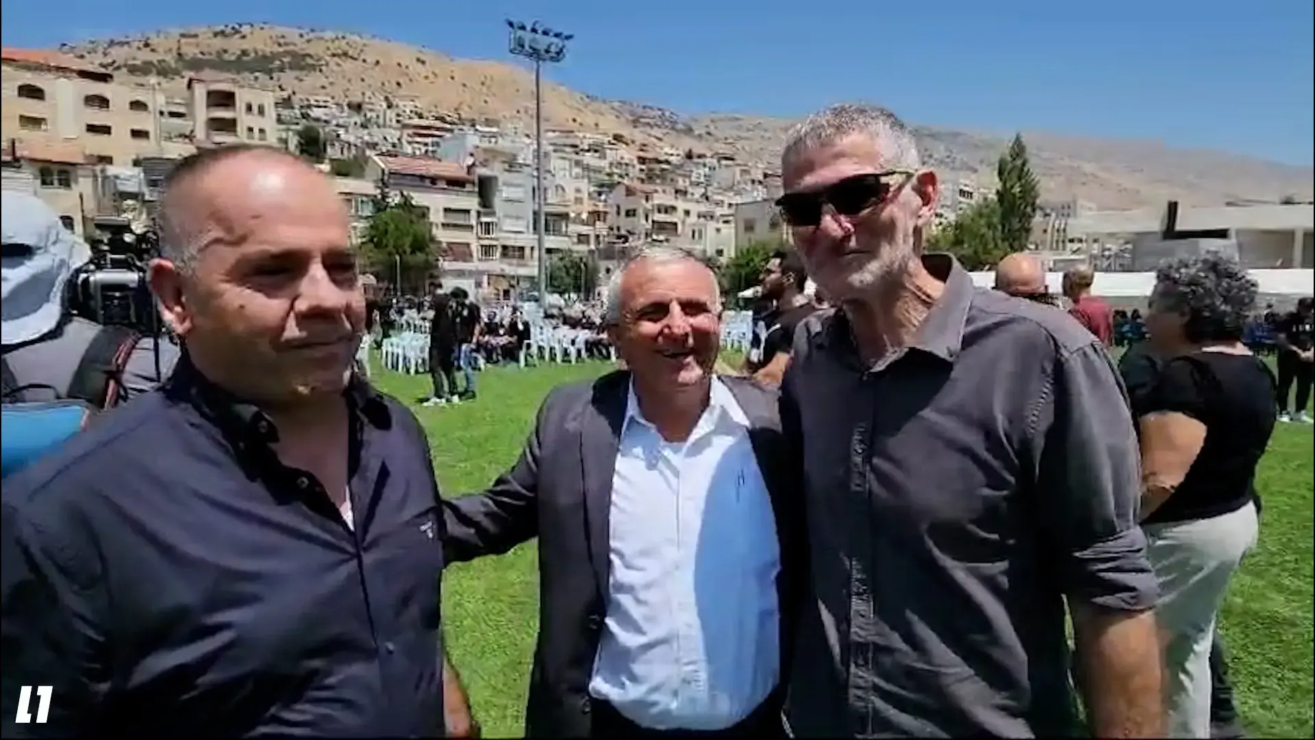 ישראל טרם הגיבה. נסראללה מבין ומחייך. והוא לא היחיד