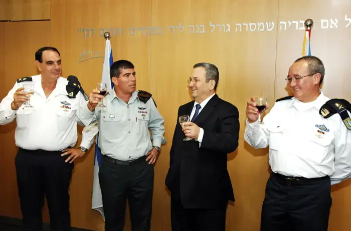 הרמטכ"ל נזף באלוף שבילה במועדון חשפנות