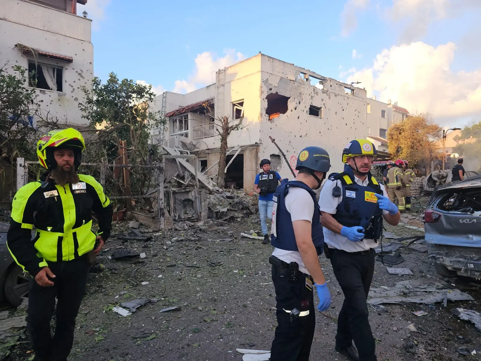עמית סגל היה בודד במערכה כשהעז לשבור את מקהלת ההלל הביטחונית