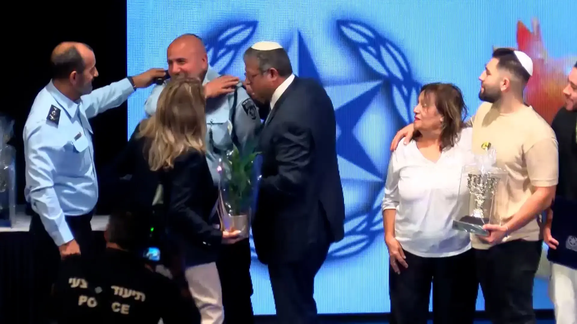 המפכ"ל הבין באיחור גדול ומביך שגם בן גביר לא יגן עליו מפני עבריינות