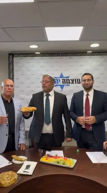 רגע לפני יום כיפור, ודווקא ביום השנה לטבח: זמן לחשבון נפש
