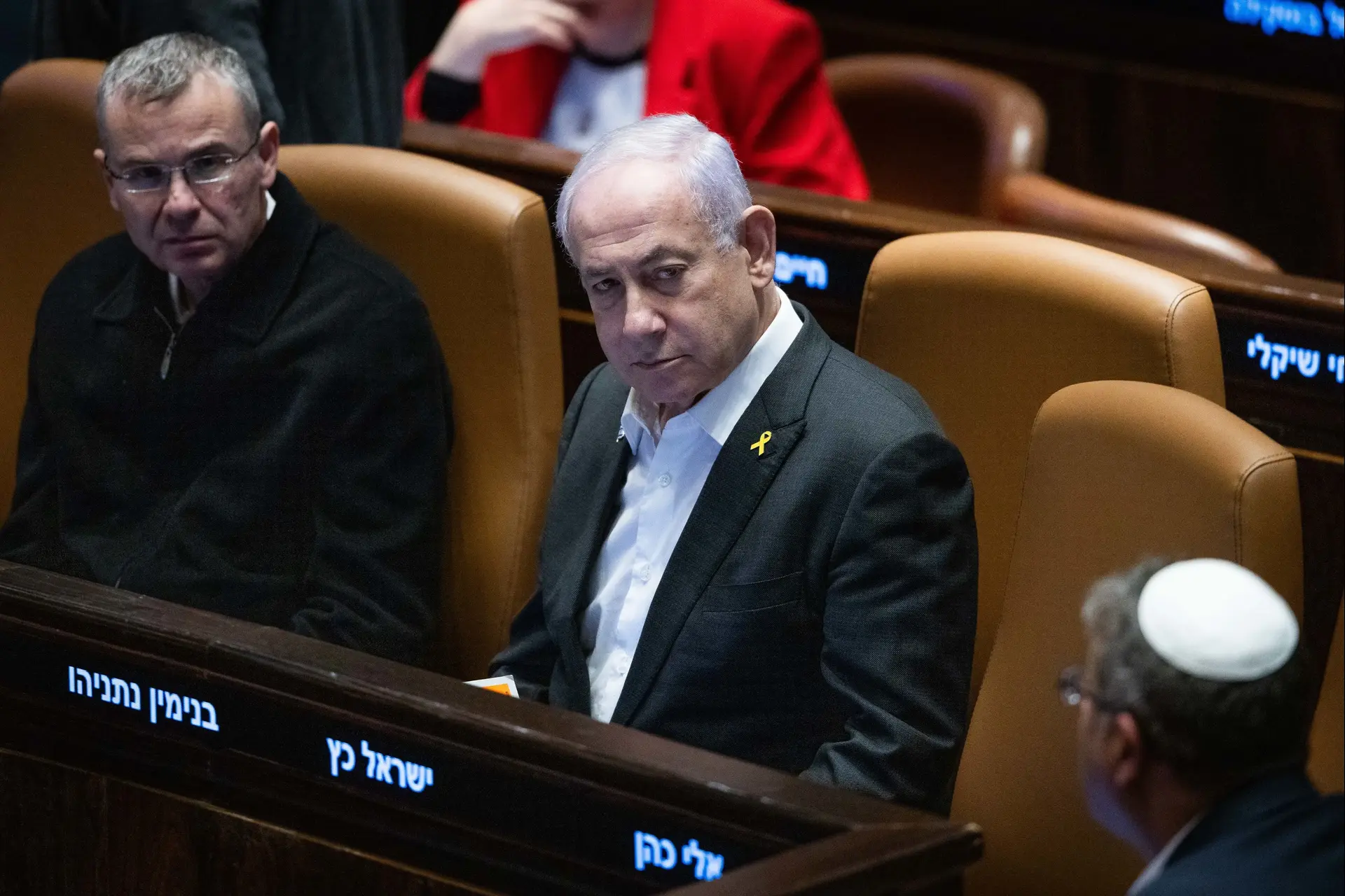 נתניהו לא נשמע להוראות הרופאים: ״הוא לא אמור להסתובב כרגע״