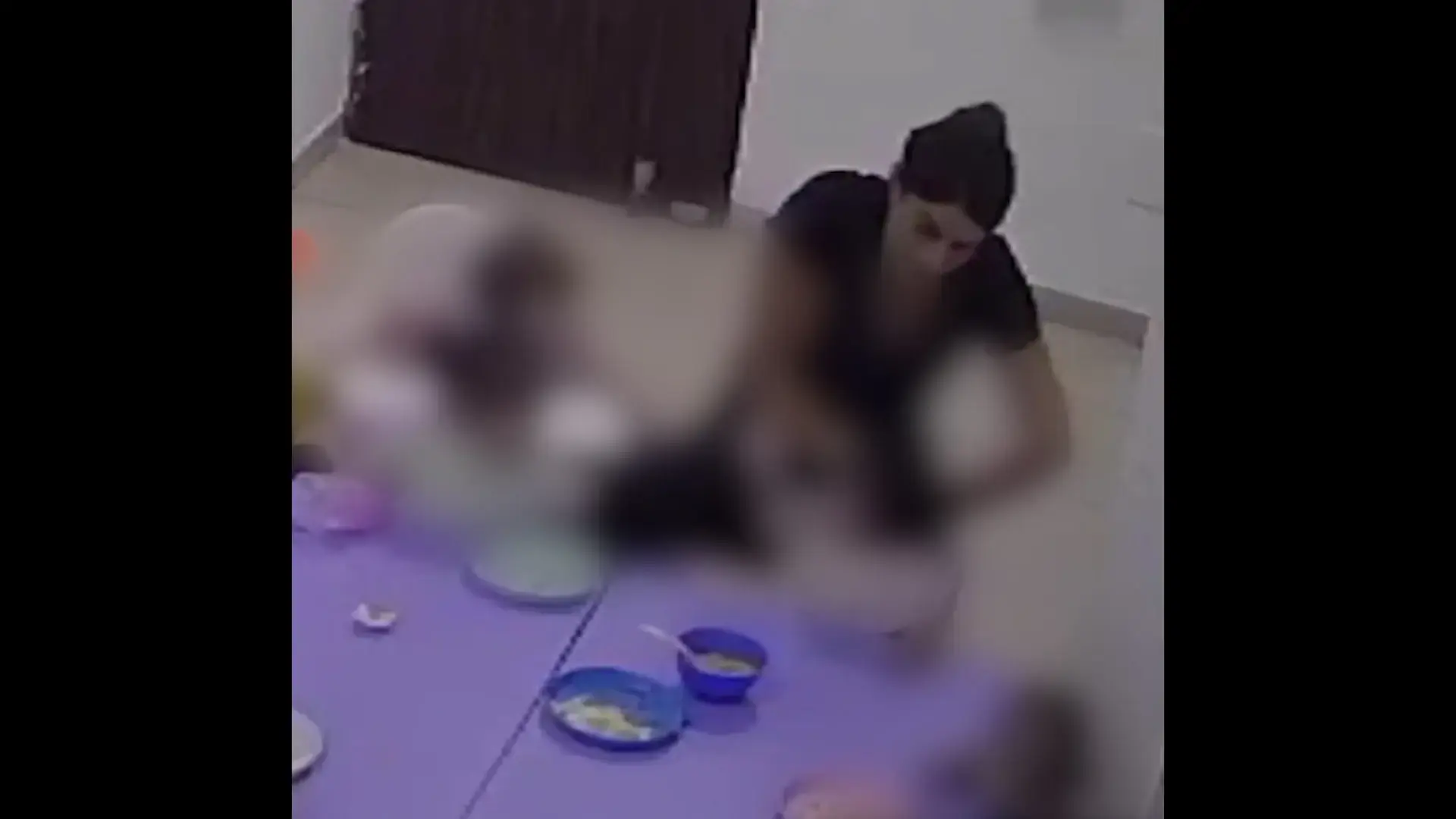 "הילד שלי מתעורר בצרחות": ההורים שילדיהם עברו התעללות בפעוטון בת"א - מדברים על הכול