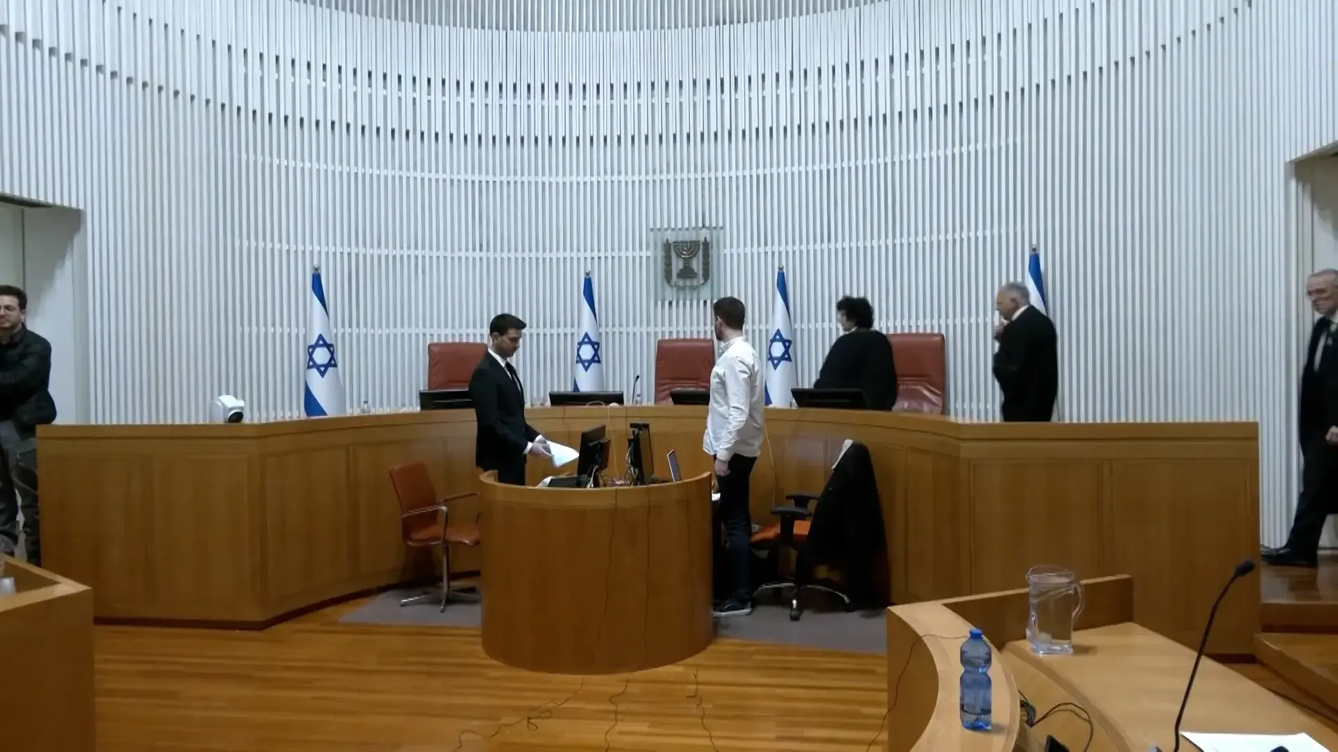 בג"ץ הפך פסיקה קודמת: הממשלה תוכל למנות נציב שירות המדינה ללא מכרז