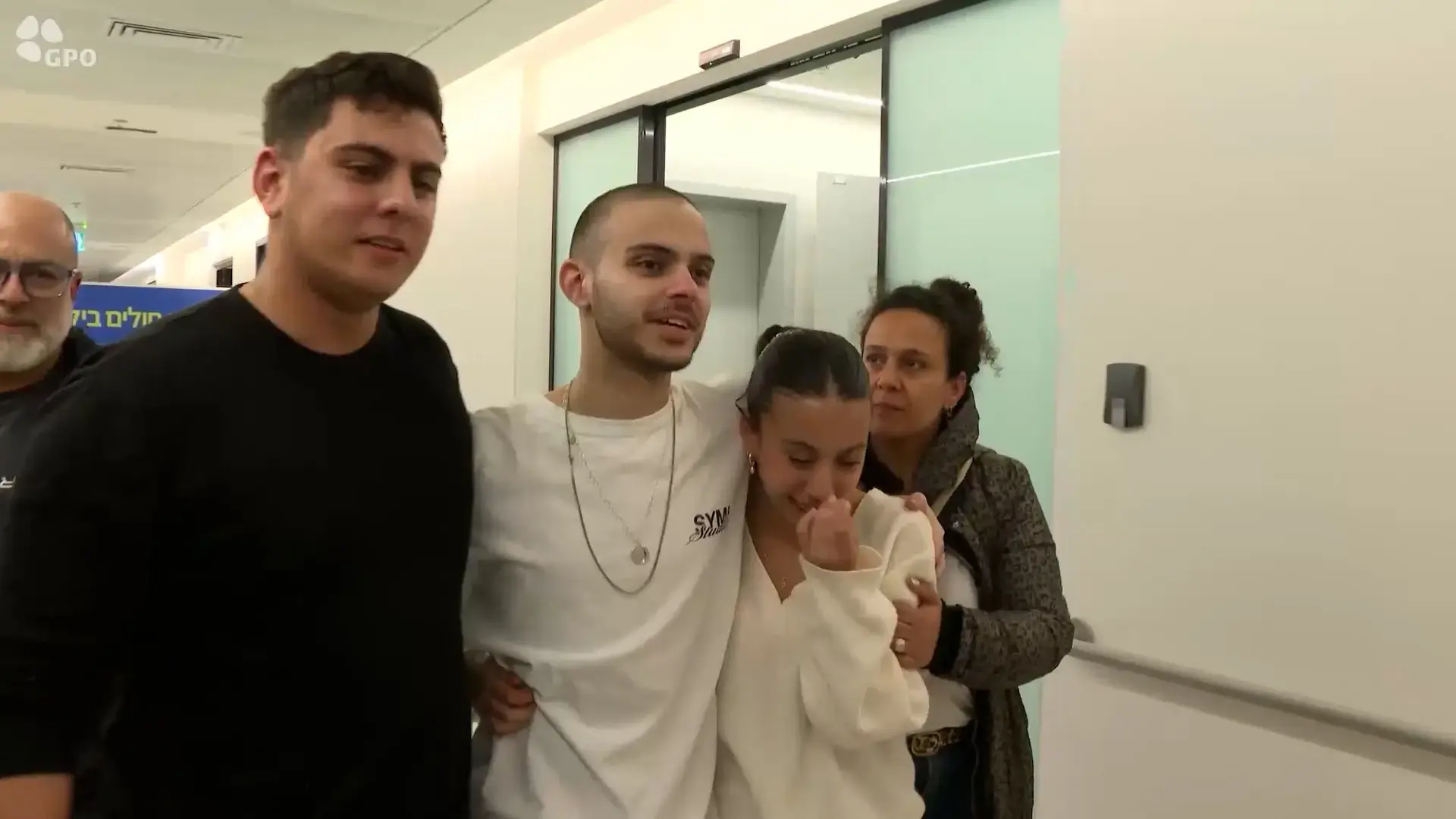 שורד השבי עומר ונקרט: "אני מצטרף למאבק, שני אחים שלי נשארו מאחור"