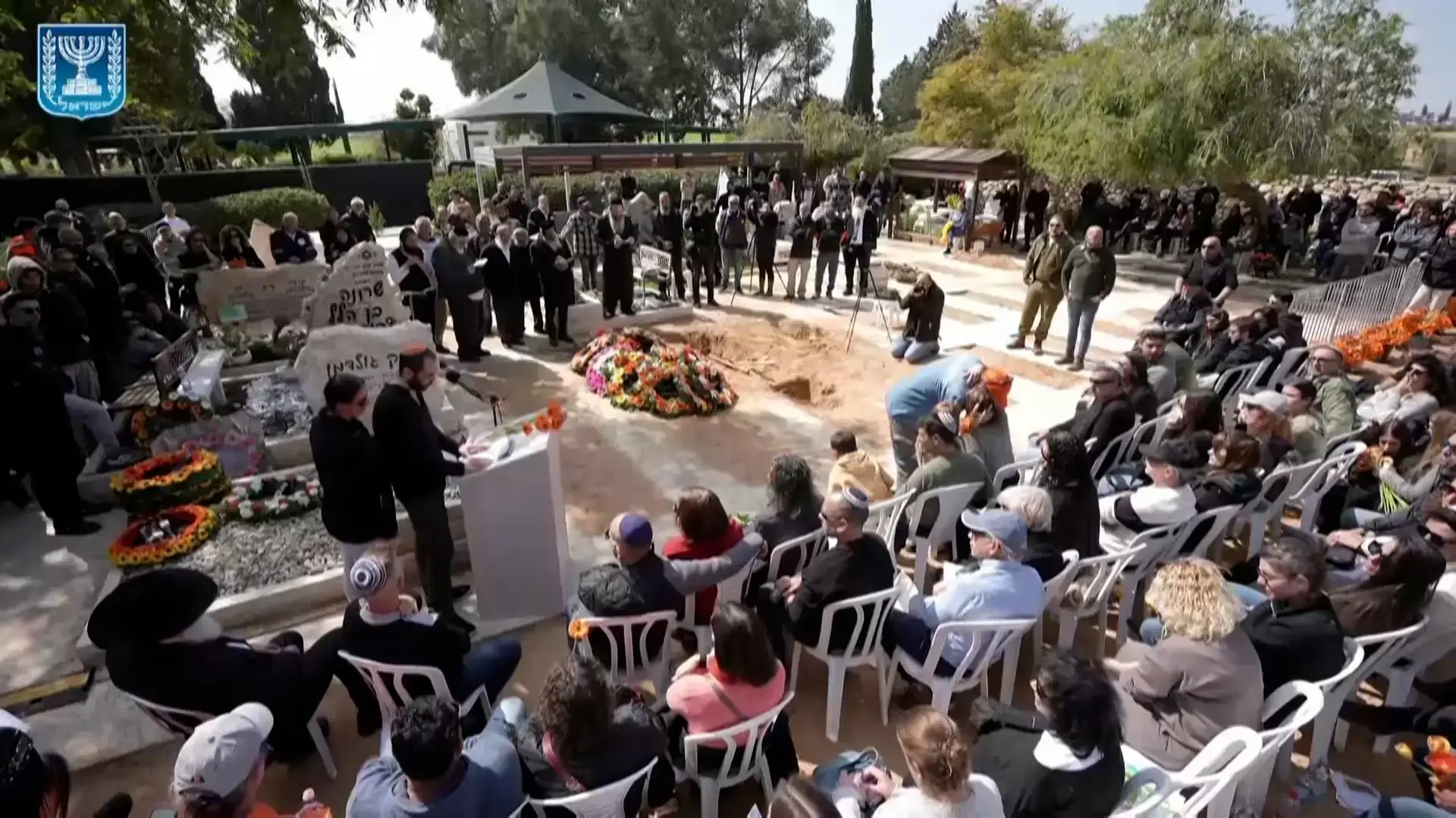 ירדן ביבס נפרד משירי, מאריאל ומכפיר שהובאו למנוחות: "אוהב ומתגעגע הכי בעולם"