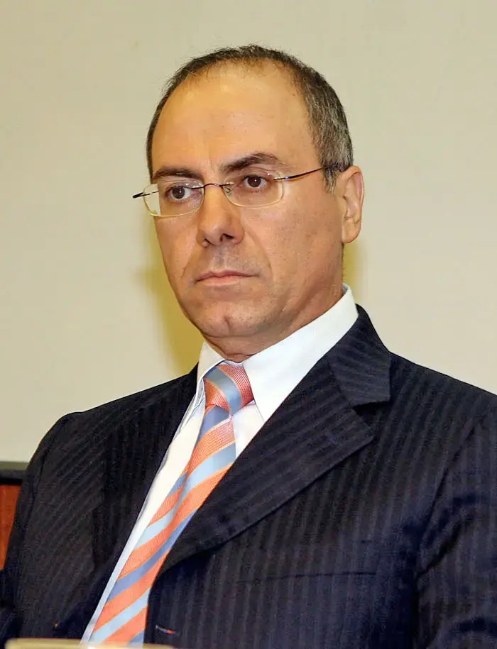 שלום: "להקים ועדת חקירה חדשה"