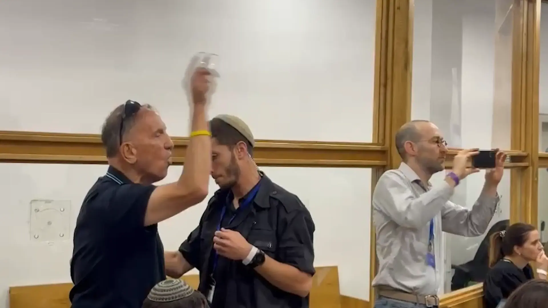 רפי רשף וירון אברהם היללו את הפוליטיקה של נתניהו וכץ. איזו שיחה פאתטית