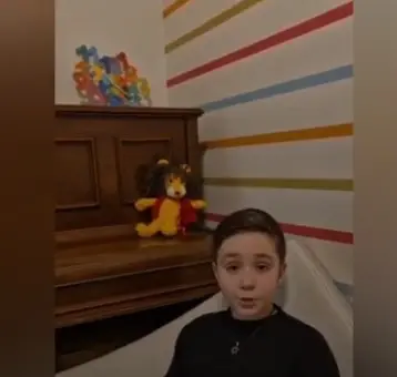 "קרן אור בלב החושך": הילדים שהפכו בעל כורחם לגיבורים יקבלו את אות החוסן לשנת 2025
