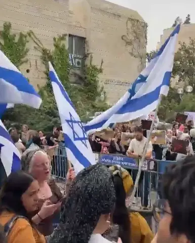 "הם גזרו את כיפתו": האוניברסיטה העברית נגד משטרת ישראל