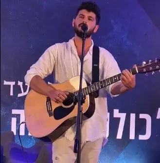 דניאל וייס הופיע בטקס הפתיחה של מצעד החיים בפולין. צפו