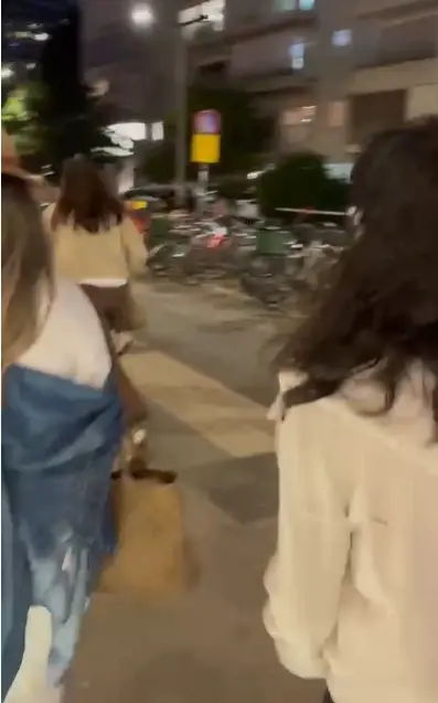 בהלה בטקס יום הזכרון בכיכר הבימה - עשרות נמלטו מהמקום מחשש לאירוע פח"ע