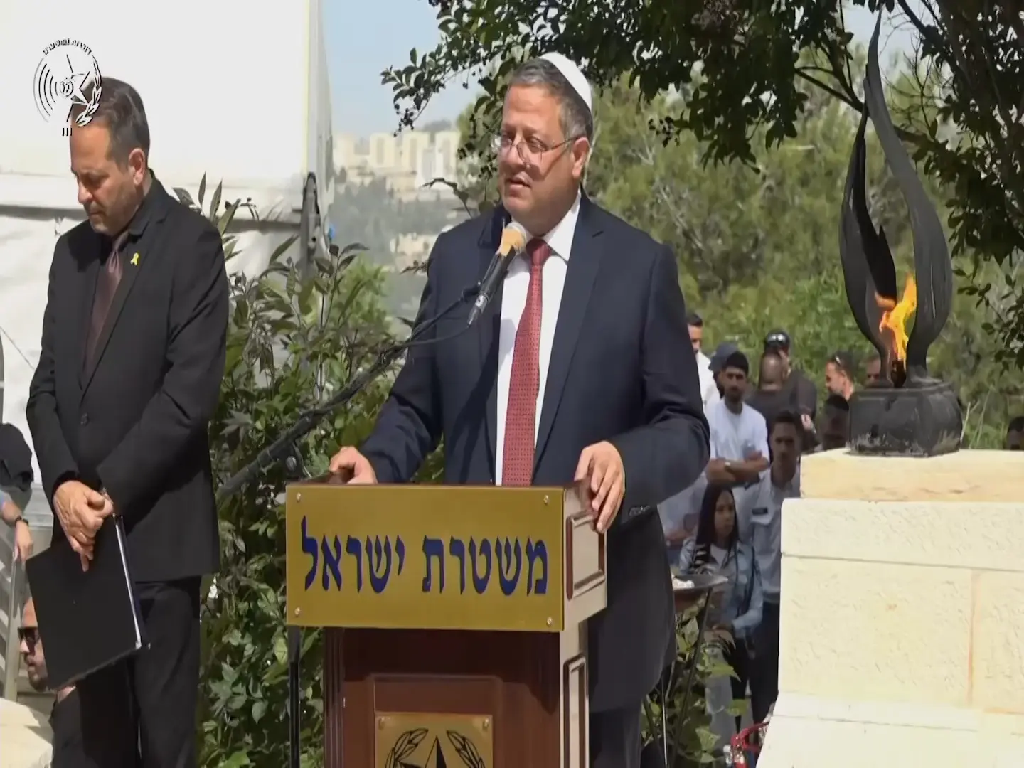 בהשתתפות בן גביר: טקס יום הזיכרון לחללי המשטרה נפתח בהר הרצל