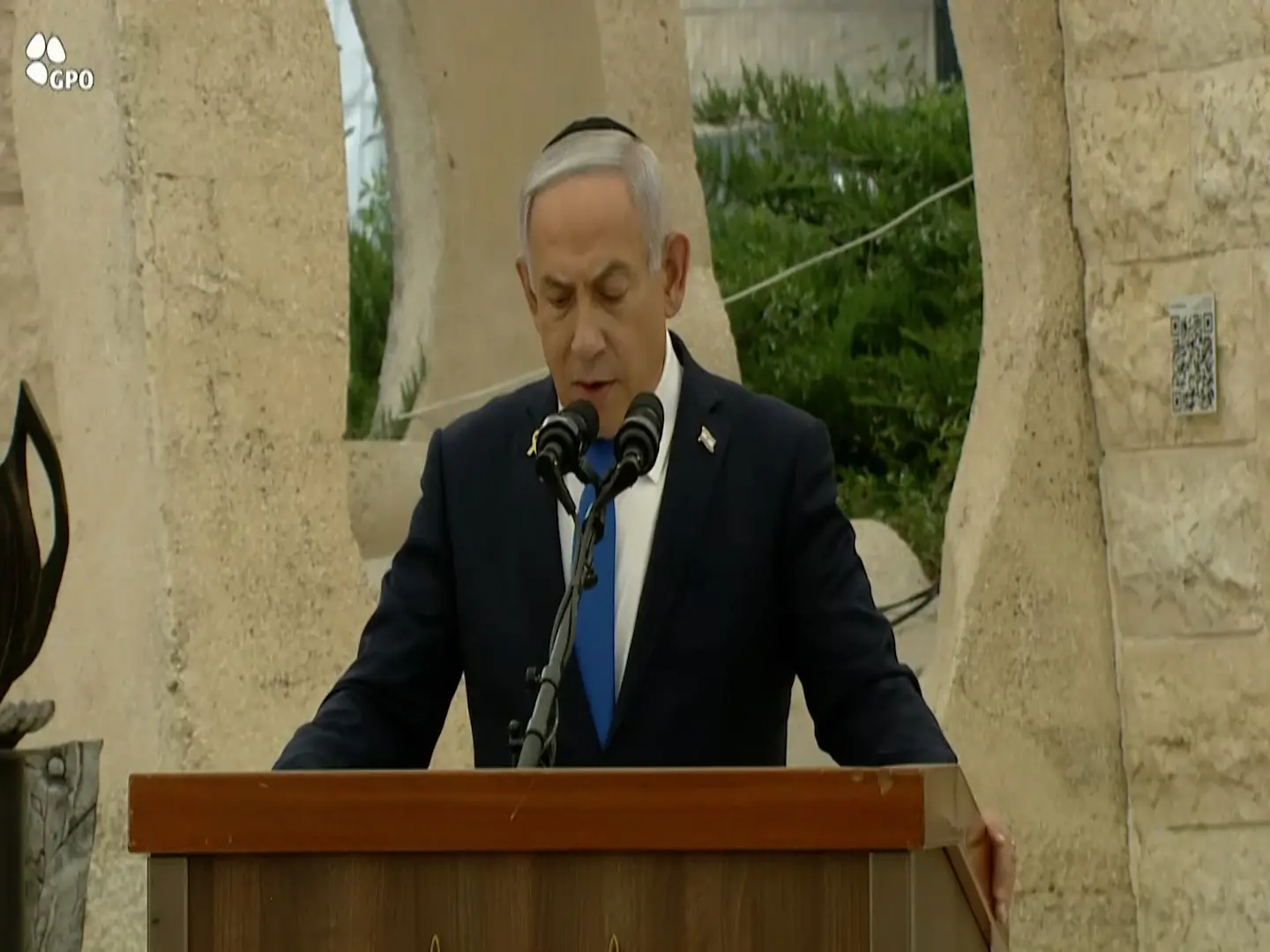 צעקות לעבר נתניהו בטקס הממלכתי בהר הרצל: "השבויים סובלים, תשחרר אותם"