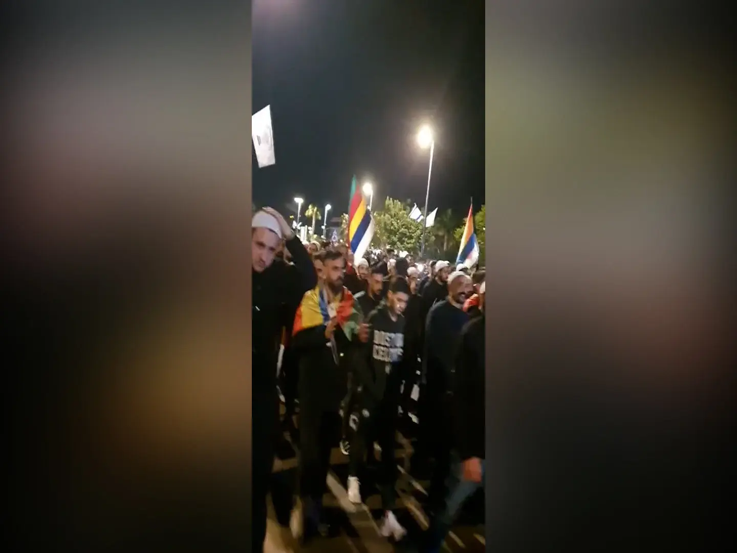"דורשים פעולה מיידית": עשרות דרוזים הפגינו מול בית נתניהו בקיסריה