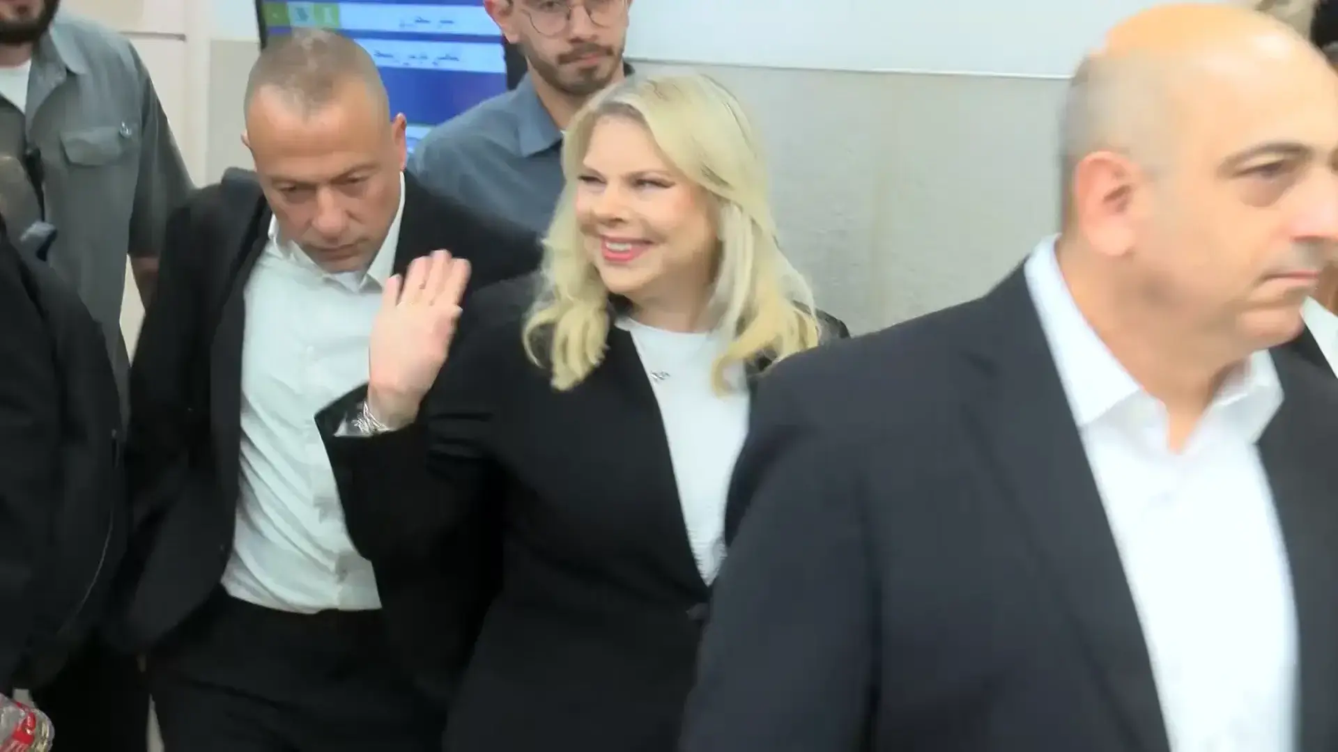 "החום וההערכה ריגשו אותה": שרה נתניהו "וויתרה" על ההצעה להדליק משואה ביום העצמאות