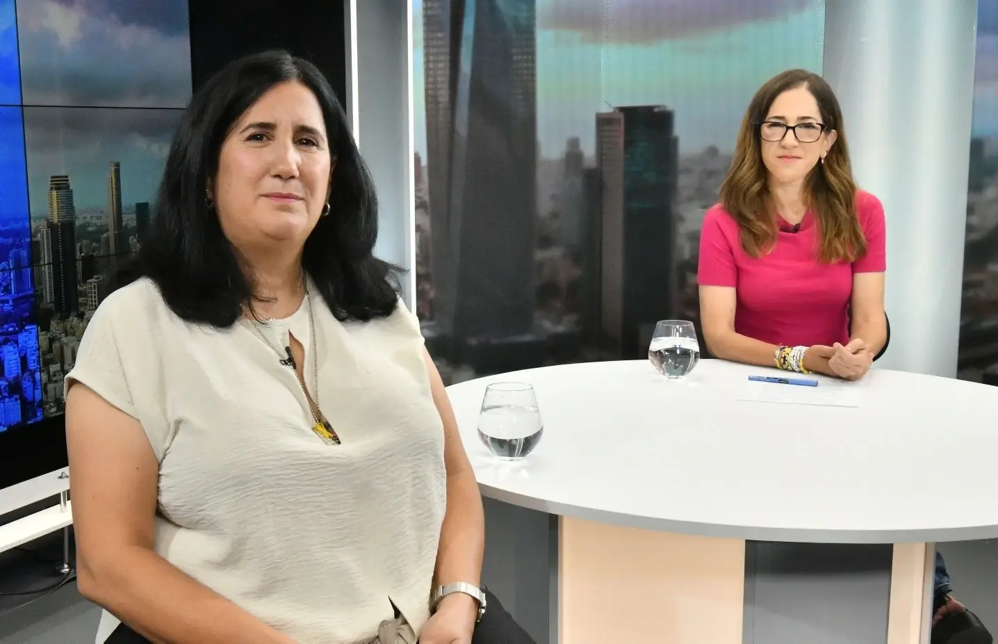 אמו של עוז דניאל שגופתו מוחזקת בעזה: "כל הפצצה מגבירה את הסיכוי שהחללים ייעלמו"
