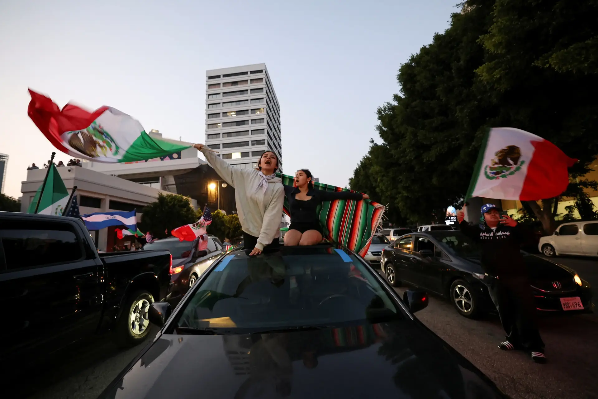 טראמפ מחזיר את המשמר הלאומי מערים דמוקרטיות: "רק עניין של זמן עד שנשוב"