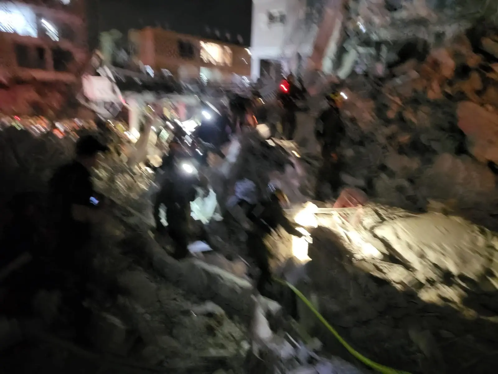 4 הרוגים ועשרות פצועים מהנפילה בבת ים: "כולם עפו מההדף"