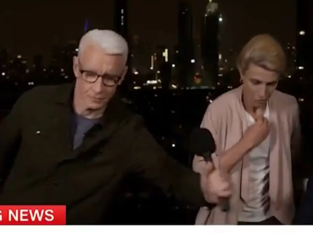 אזעקות בשידור חי: הכתב הבכיר של CNN צילם בישראל - ונאלץ לרדת לממ"ד