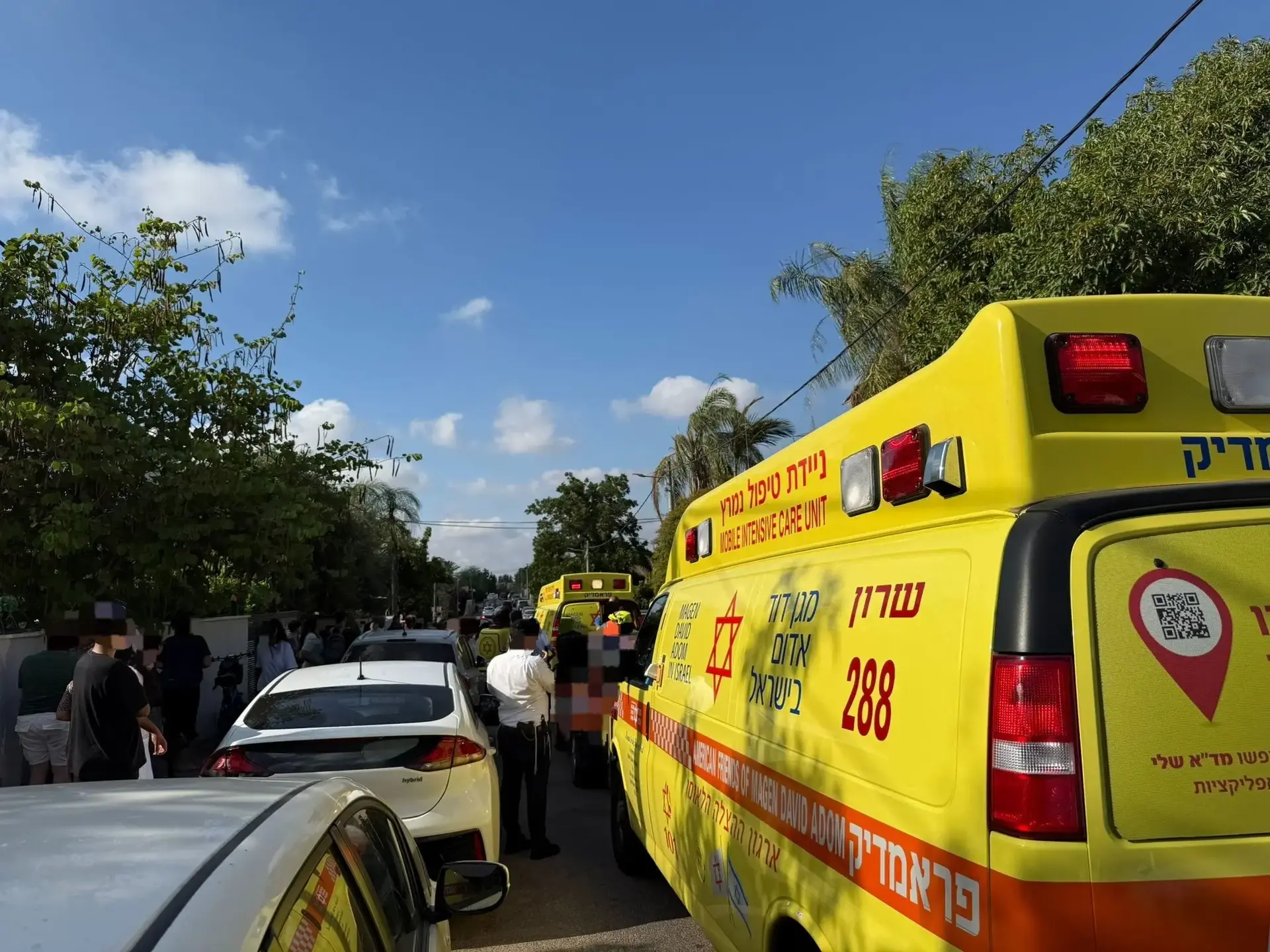 ילד ופעוטה אותרו במצב קשה ברכב באליכין; בת שנתיים נמצאה מחוסרת הכרה בחדרה