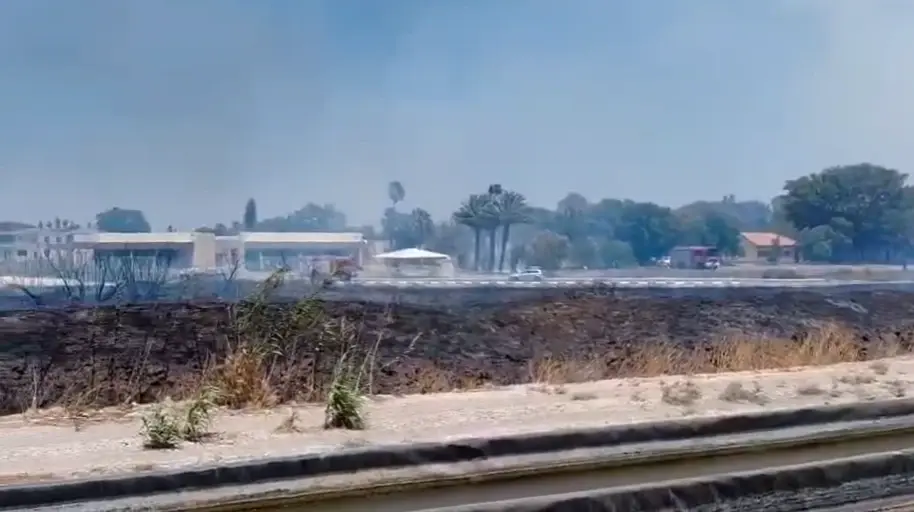 שריפה בעמק המעיינות: החל פינוי בתים