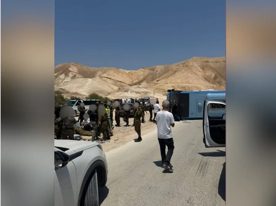 שתי הולכות רגל כבנות 70 נפגעו מאוטובוס בתל אביב - אחת במצב אנוש
