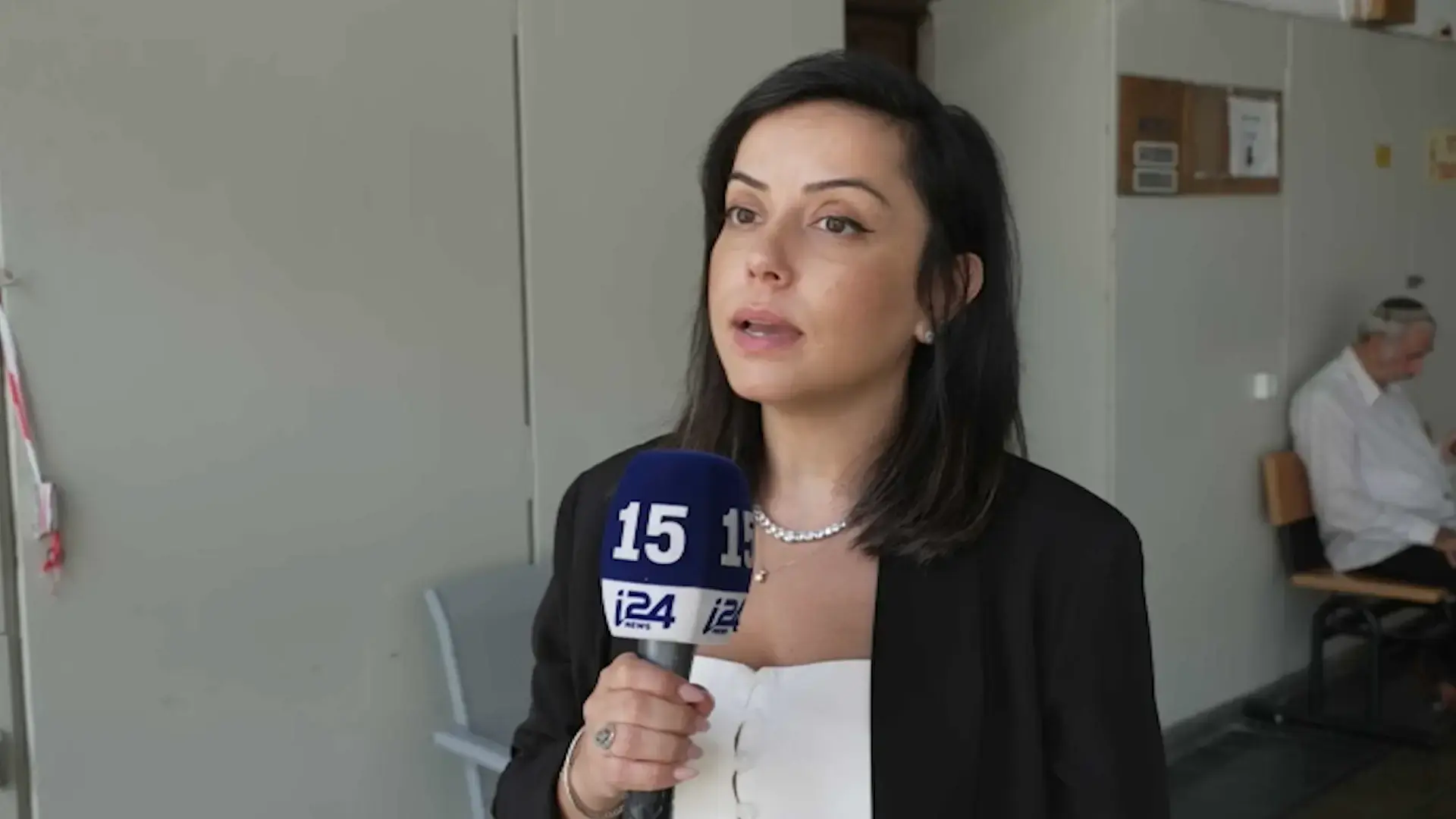 למרות כתב האישום החמור בעבירות מין: חיים רוטר שוחרר למעצר בית