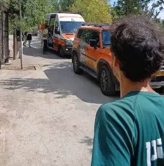 נמר נשך למוות עובד בגן החיות התנ"כי בזמן שהאכיל אותו