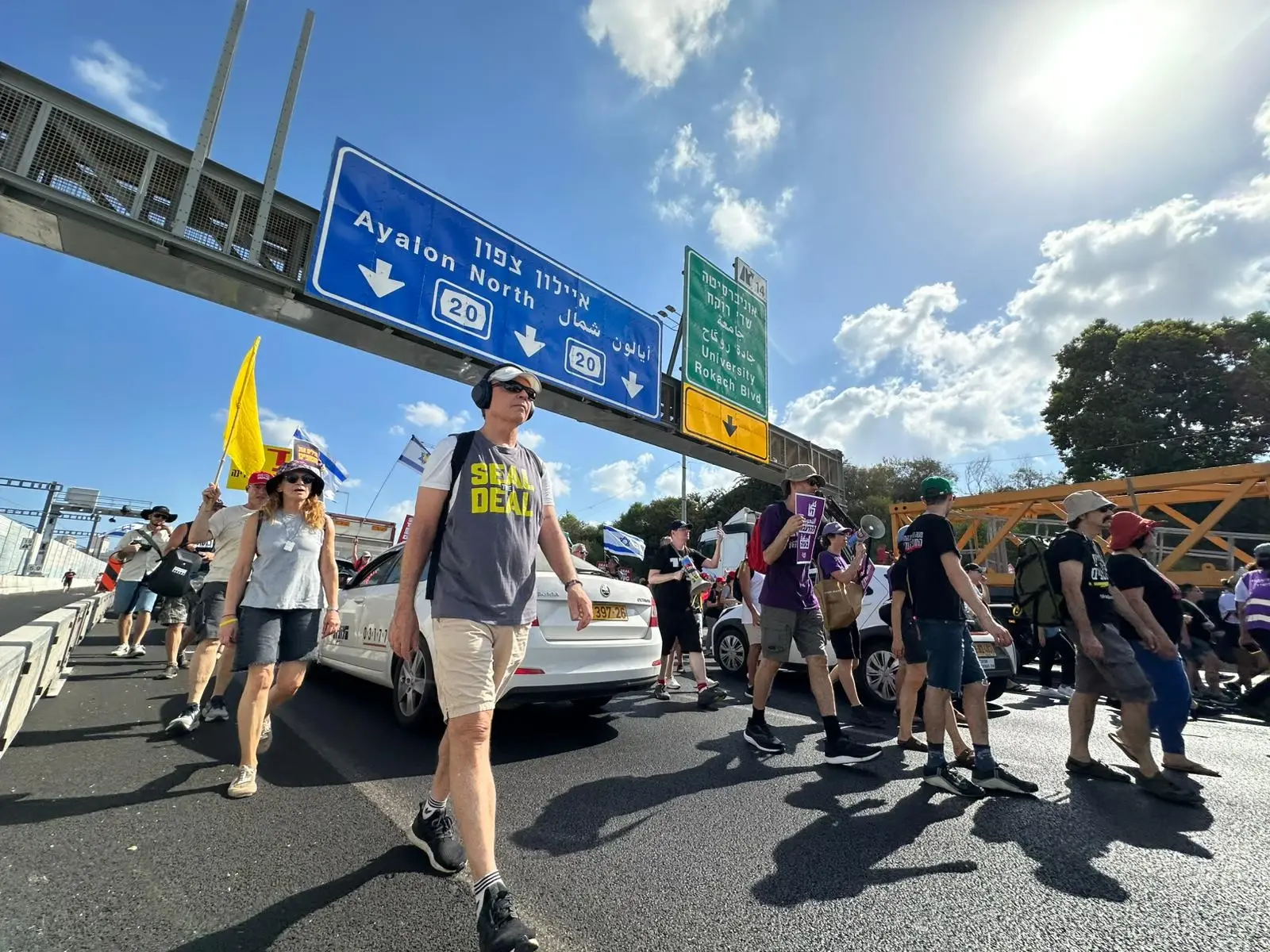 מתאם השבויים והנעדרים לשעבר: "חמאס מפחד ונמצא במצב קריטי"