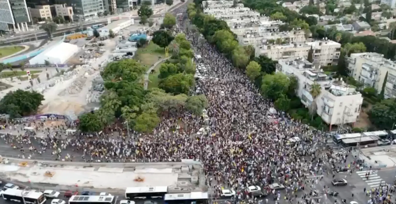 אביה של לירי אלבג נגד יואב קיש: "חלאת המין האנושי, בושה של שר"