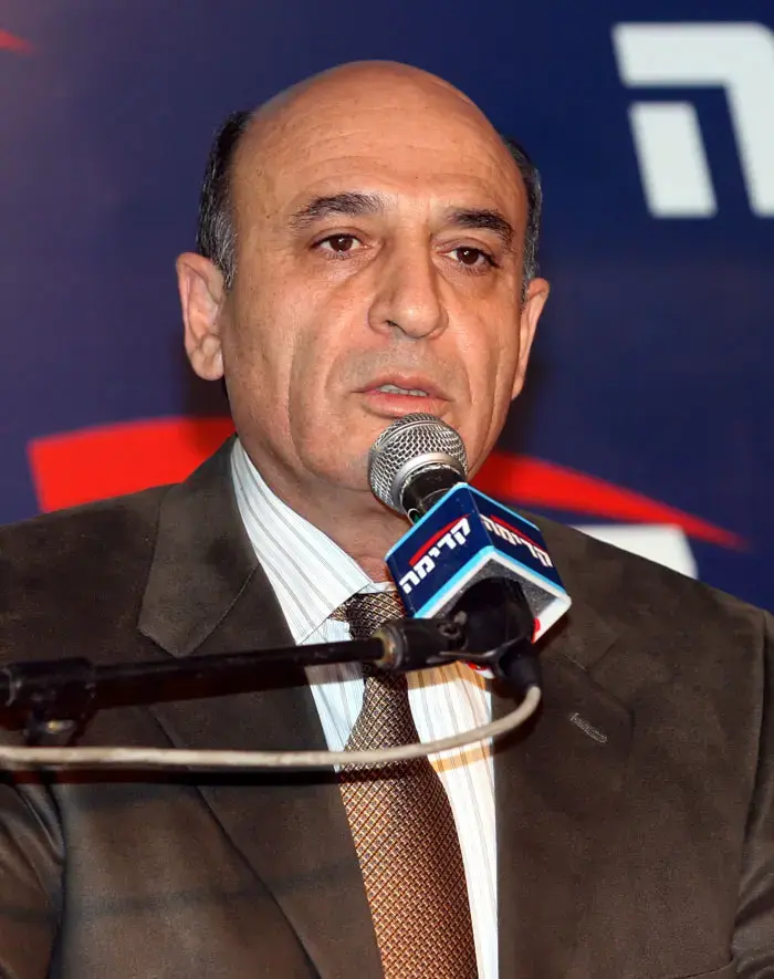 מופז: "לבני וברק מנסים לפרק את קדימה"