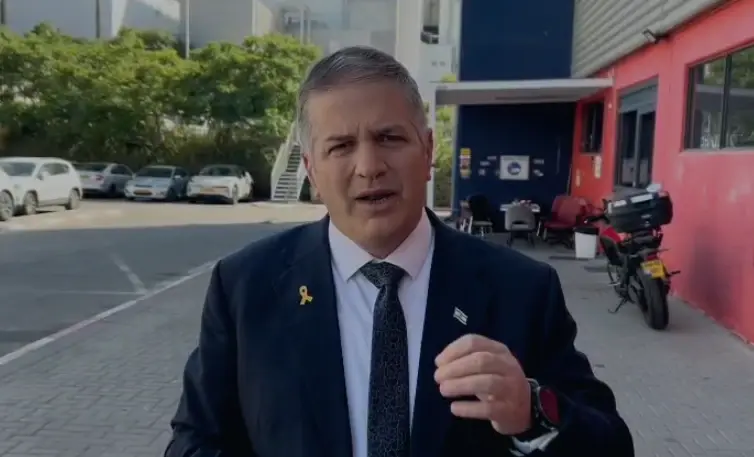 עתירה לבג"ץ: בטלו את החוק שמונע העסקת מורים עם תואר פלסטיני