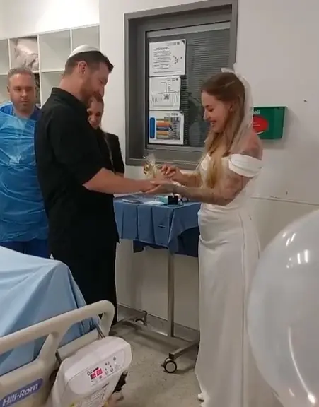 קטרינה התחתנה במחלקת טיפול נמרץ - לצד מיטת אביה: "היה לי חשוב שיהיה שותף לרגע המרגש בחיי"